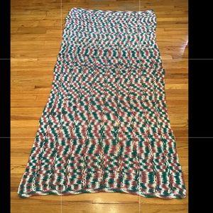 VINTAGE HAND CROCHETED AFGHAN - mauve/teal/white